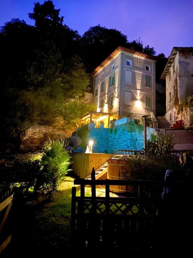 Villa La Casa Sulla Collina Del Castello Breno Exterior foto
