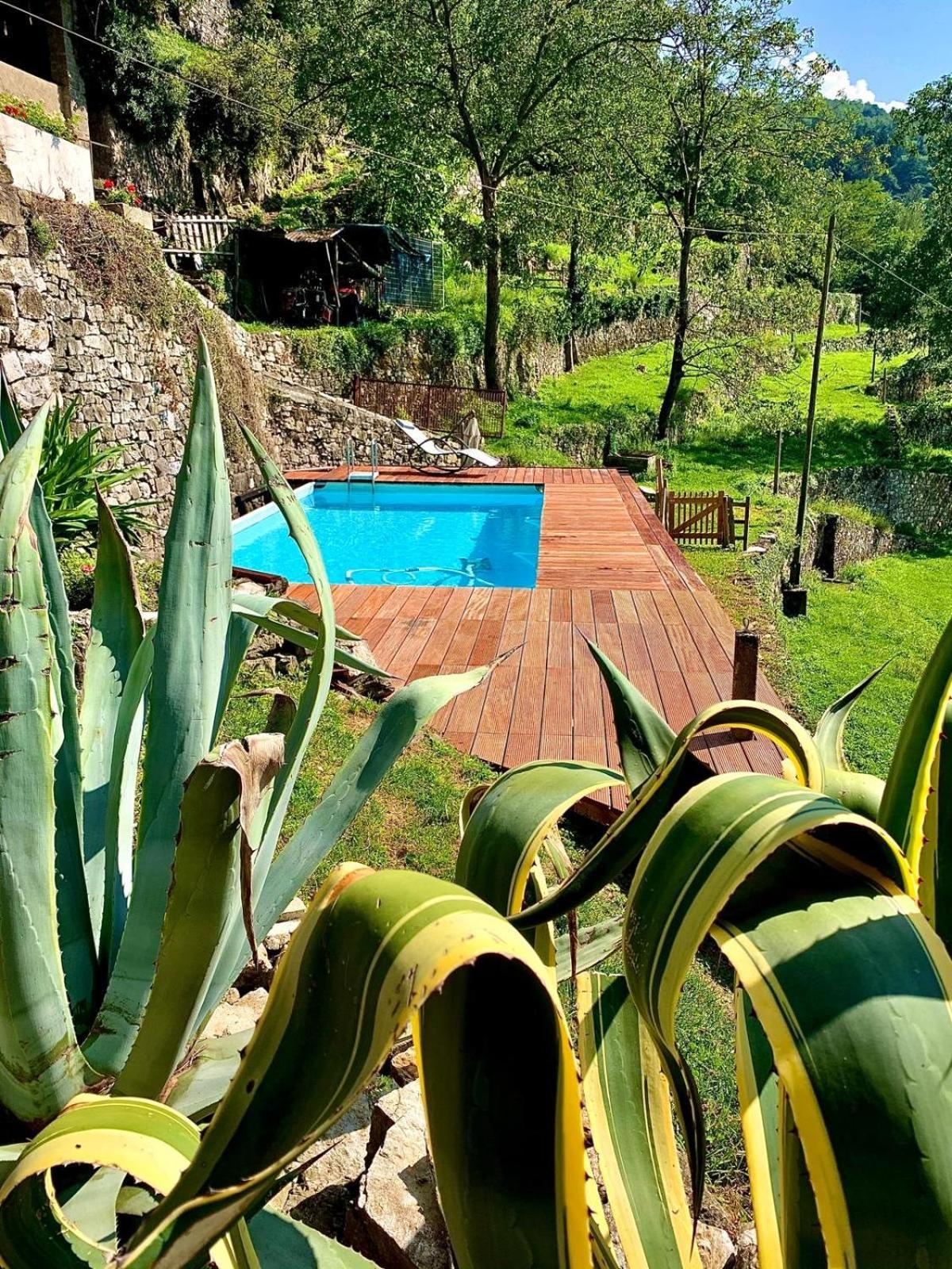 Villa La Casa Sulla Collina Del Castello Breno Exterior foto
